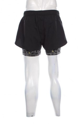 Herren Shorts Adidas, Größe L, Farbe Schwarz, Preis 23,99 €
