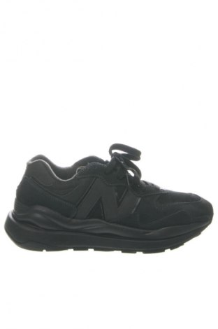 Pánske topánky New Balance, Veľkosť 40, Farba Čierna, Cena  109,95 €