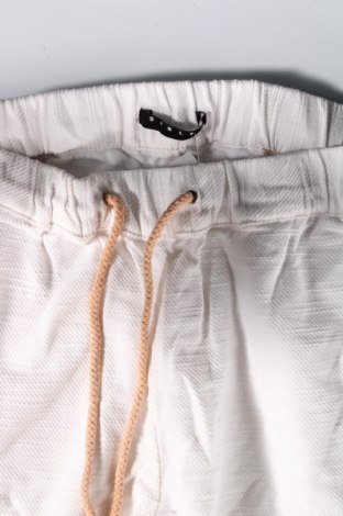 Herrenhose Sisley, Größe M, Farbe Ecru, Preis € 47,99