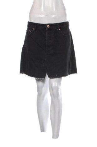 Spódnica Bershka, Rozmiar M, Kolor Czarny, Cena 95,99 zł
