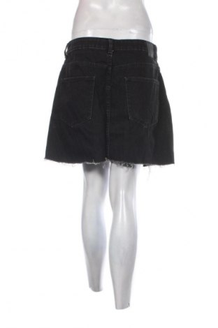 Spódnica Bershka, Rozmiar M, Kolor Czarny, Cena 95,99 zł