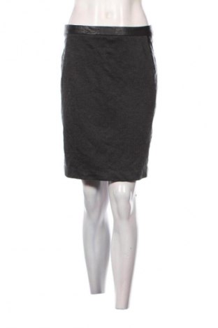 Spódnica Opus, Rozmiar S, Kolor Czarny, Cena 407,99 zł