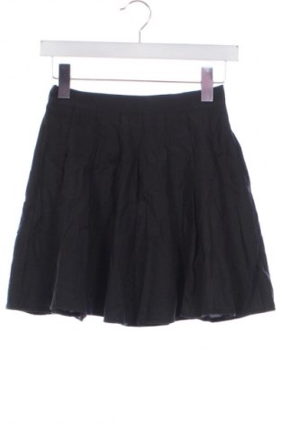 Spódnica SHEIN, Rozmiar XS, Kolor Czarny, Cena 48,99 zł