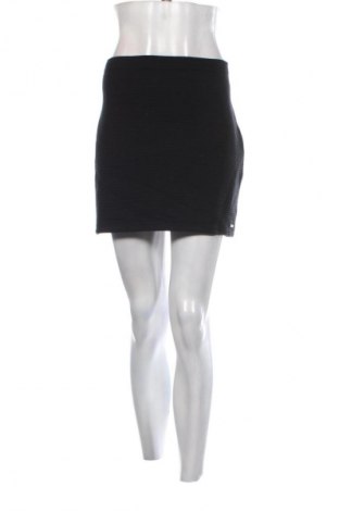 Sukně Superdry, Velikost M, Barva Černá, Cena  599,00 Kč
