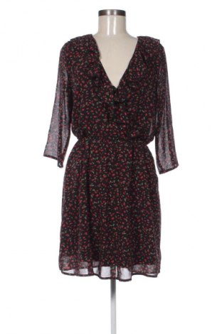 Kleid About You, Größe M, Farbe Mehrfarbig, Preis 18,99 €