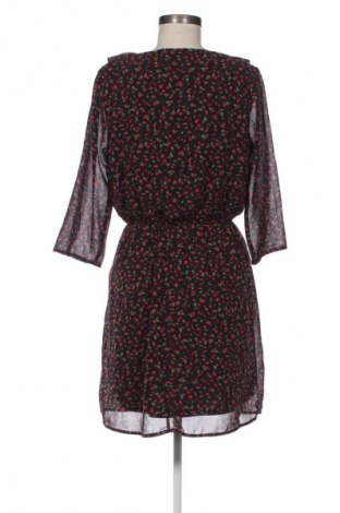 Kleid About You, Größe M, Farbe Mehrfarbig, Preis 18,99 €
