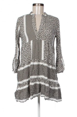 Kleid Apricot, Größe S, Farbe Mehrfarbig, Preis 33,99 €