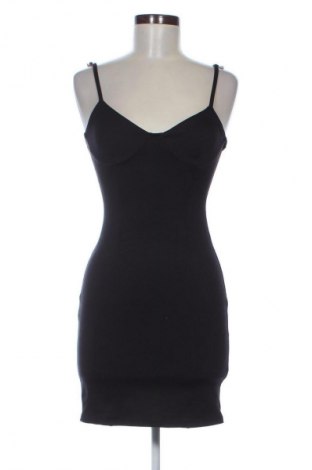 Kleid Bershka, Größe M, Farbe Schwarz, Preis 13,99 €