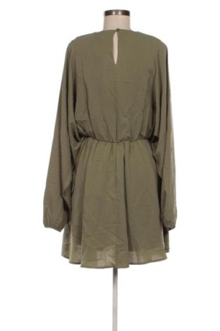 Kleid Bik Bok, Größe S, Farbe Grün, Preis 31,99 €