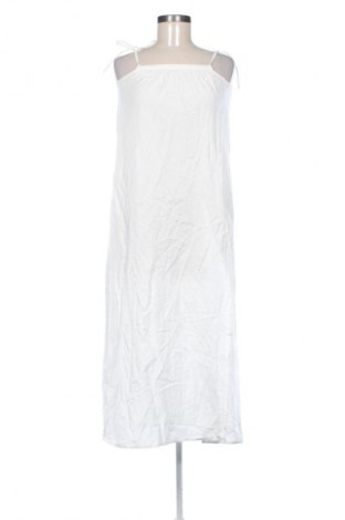 Φόρεμα Boohoo, Μέγεθος M, Χρώμα Λευκό, Τιμή 15,58 €