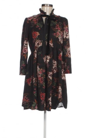 Kleid CVG, Größe S, Farbe Mehrfarbig, Preis € 32,99