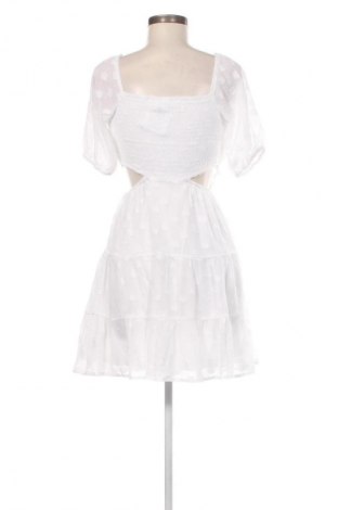 Kleid Clockhouse, Größe S, Farbe Weiß, Preis 20,99 €