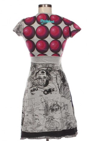 Šaty  Desigual, Velikost S, Barva Vícebarevné, Cena  1 299,00 Kč