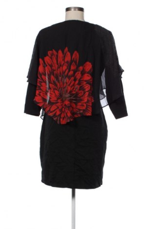 Рокля Desigual, Размер XL, Цвят Многоцветен, Цена 82,99 лв.
