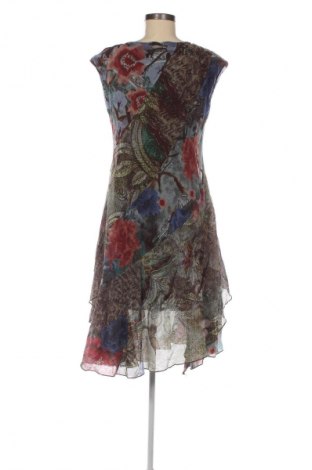 Рокля Desigual, Размер XL, Цвят Многоцветен, Цена 82,11 лв.