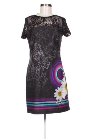 Рокля Desigual, Размер L, Цвят Многоцветен, Цена 82,00 лв.