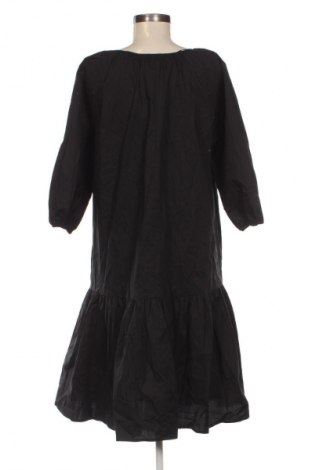 Sukienka Esprit, Rozmiar M, Kolor Czarny, Cena 157,99 zł