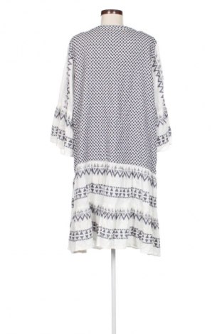 Kleid Essentials, Größe XXL, Farbe Mehrfarbig, Preis € 15,00