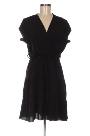 Sukienka Fashion, Rozmiar L, Kolor Czarny, Cena 121,99 zł