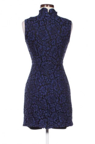 Рокля Fashion Union, Размер M, Цвят Многоцветен, Цена 31,99 лв.