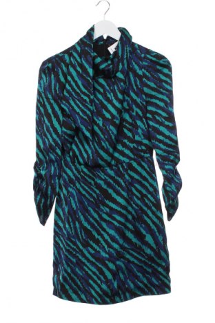 Šaty  Guess, Velikost XS, Barva Vícebarevné, Cena  1 579,00 Kč