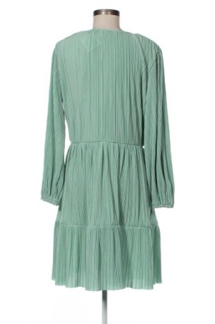 Рокля H&M, Размер XL, Цвят Зелен, Цена 29,99 лв.