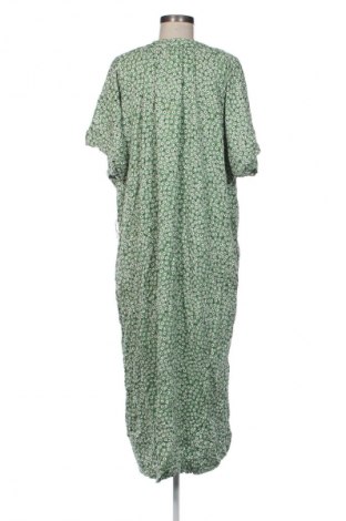 Рокля H&M, Размер M, Цвят Многоцветен, Цена 29,99 лв.