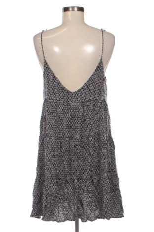 Рокля H&M, Размер L, Цвят Многоцветен, Цена 19,99 лв.