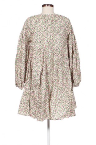 Kleid H&M, Größe S, Farbe Mehrfarbig, Preis 14,83 €
