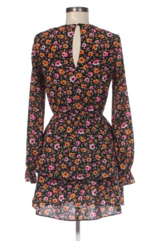 Рокля H&M Divided, Размер S, Цвят Многоцветен, Цена 29,99 лв.