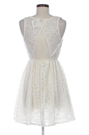 Kleid H&M Divided, Größe S, Farbe Weiß, Preis 13,99 €