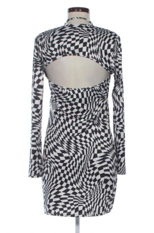 Šaty  H&M Divided, Velikost L, Barva Vícebarevné, Cena  469,00 Kč