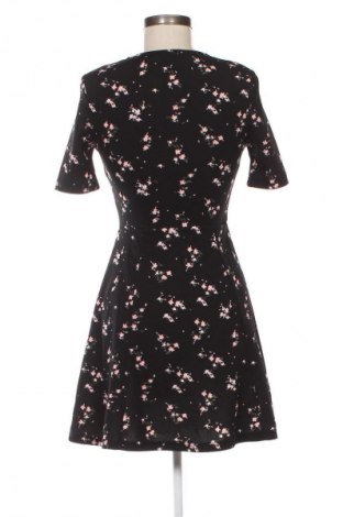 Šaty  H&M Divided, Velikost S, Barva Vícebarevné, Cena  369,00 Kč