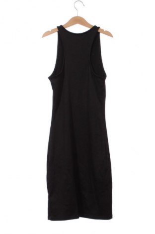 Рокля H&M Divided, Размер XS, Цвят Черен, Цена 17,99 лв.
