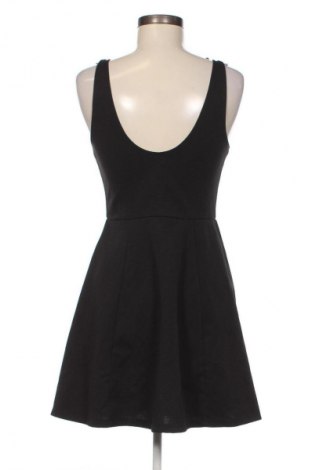 Kleid H&M Divided, Größe L, Farbe Schwarz, Preis € 13,99
