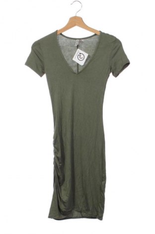 Kleid H&M Divided, Größe XXS, Farbe Grün, Preis € 12,99