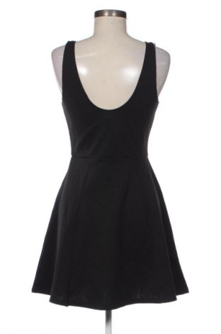 Kleid H&M Divided, Größe L, Farbe Schwarz, Preis € 13,99