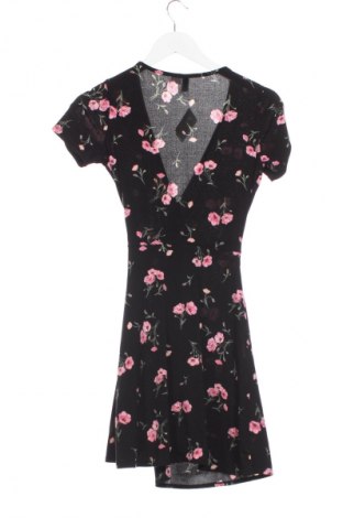 Šaty  H&M Divided, Velikost XS, Barva Vícebarevné, Cena  243,00 Kč