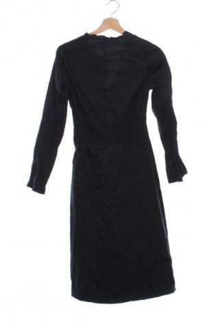 Sukienka In Wear, Rozmiar XS, Kolor Czarny, Cena 430,00 zł
