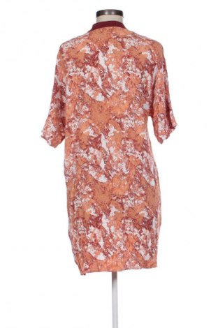 Kleid Just Female, Größe S, Farbe Mehrfarbig, Preis € 41,98