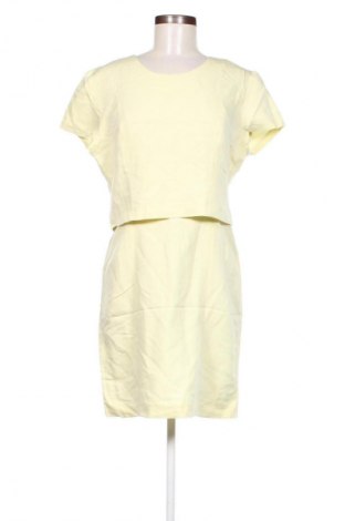 Kleid La Rochelle, Größe M, Farbe Gelb, Preis 14,83 €