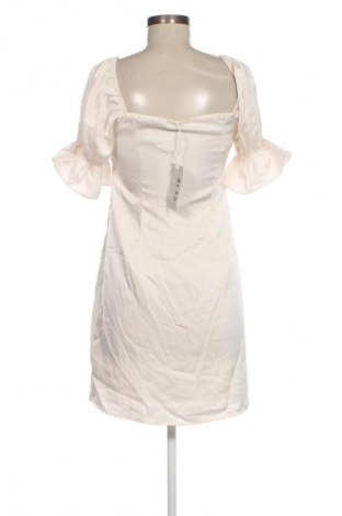 Kleid NA-KD, Größe M, Farbe Ecru, Preis 20,99 €