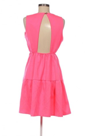 Рокля NEW COLLECTION, Размер M, Цвят Розов, Цена 47,99 лв.
