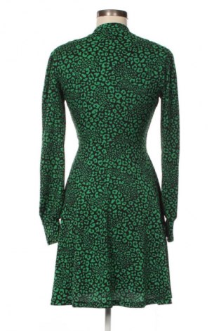 Kleid New Look, Größe S, Farbe Mehrfarbig, Preis € 9,99