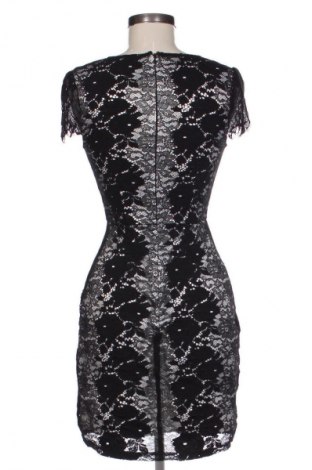 Kleid New Look, Größe S, Farbe Schwarz, Preis € 25,58
