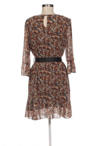 Šaty  New Style, Velikost XL, Barva Vícebarevné, Cena  189,00 Kč