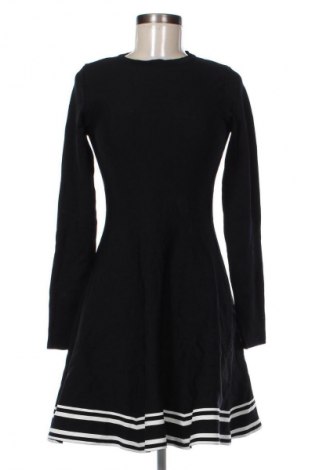 Kleid Nikkie, Größe M, Farbe Schwarz, Preis 56,99 €