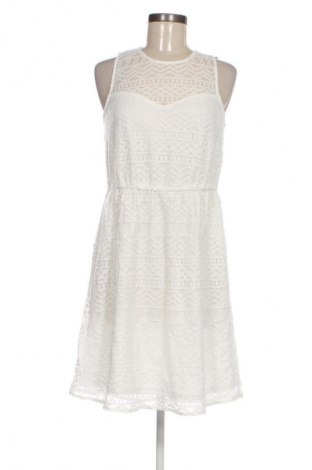 Kleid ONLY, Größe M, Farbe Weiß, Preis € 16,99