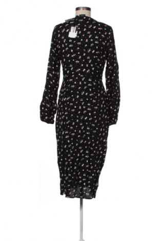 Φόρεμα Pieces, Μέγεθος M, Χρώμα Πολύχρωμο, Τιμή 20,99 €