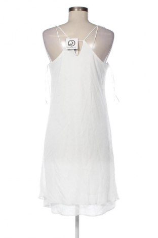 Kleid Pieces, Größe M, Farbe Weiß, Preis € 18,99